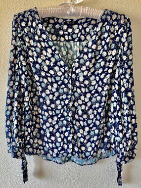 Madewell floral v-neck blouse